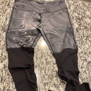 Medium ALO Goddess Leggings